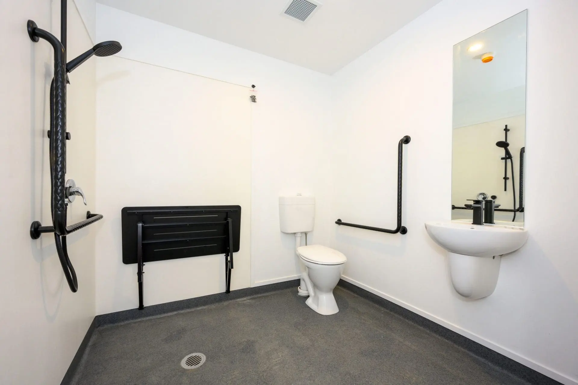 27 Toiawaka Rd. 003_2048px