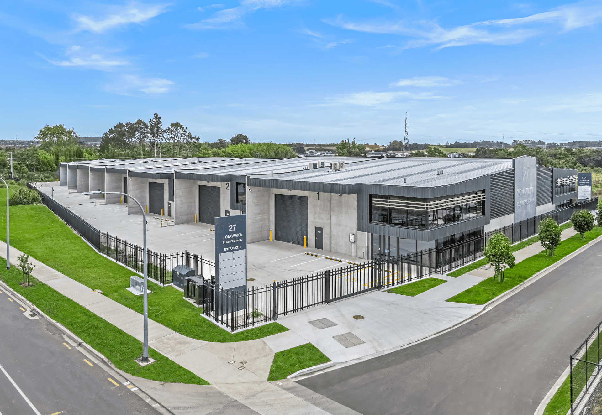 Unit 12 27 Toiawaka Rd 04 Photoshop-Compressed